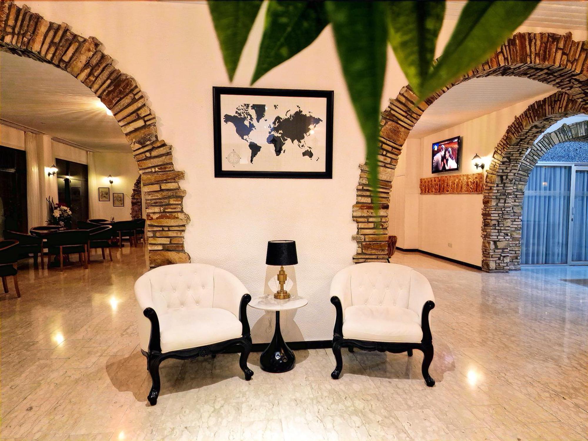 Sveltos Otel 3*