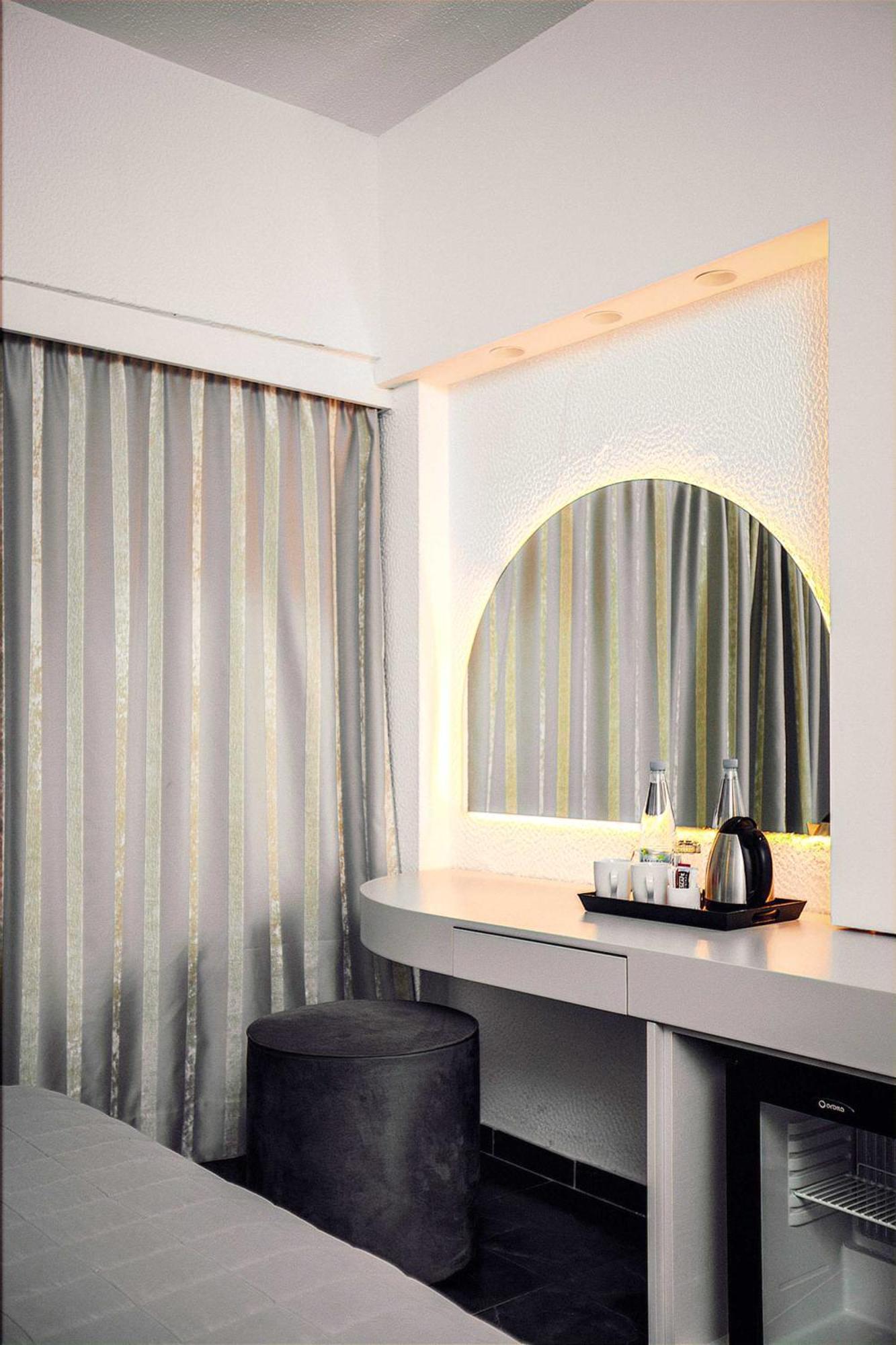 Sveltos Otel