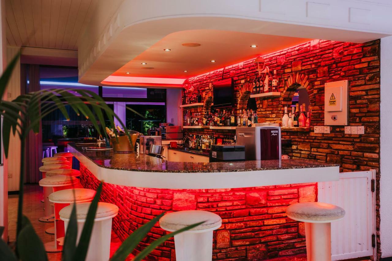 Sveltos Otel Larnaca